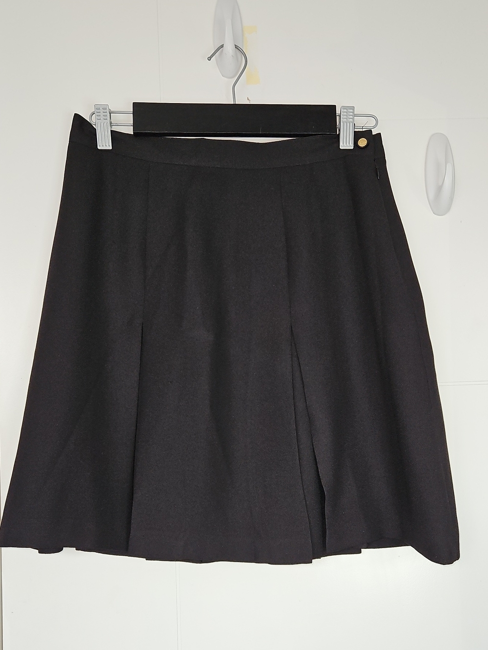 Valia Black A-Line Pleated Skirt